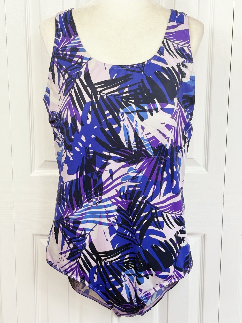 LL Bean Sport Purple Tropical Leaf Print UPF 50+ One Piece Swimsuit 20W
